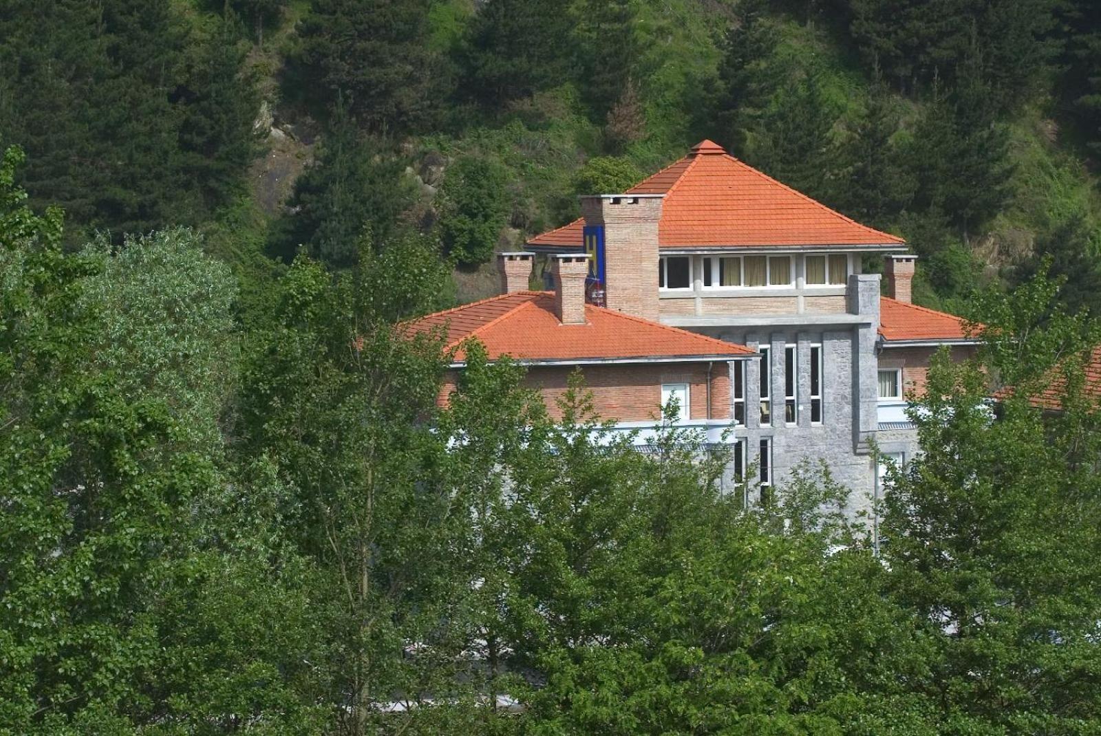Hotel Errekagain Aracaldo Dış mekan fotoğraf
